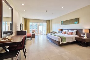 The Heritage Pattaya Beachfront Resort