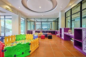 The Heritage Pattaya Beachfront Resort
