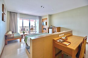 The Heritage Pattaya Beachfront Resort