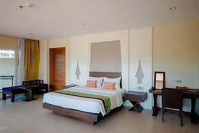 The Heritage Pattaya Beachfront Resort
