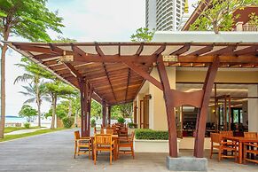 The Heritage Pattaya Beachfront Resort