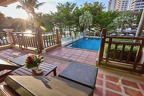 The Heritage Pattaya Beachfront Resort