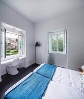 JOIVY Moon Hill Hostel