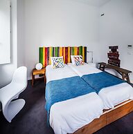 JOIVY Moon Hill Hostel