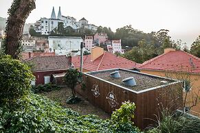 JOIVY Moon Hill Hostel