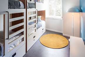 JOIVY Moon Hill Hostel