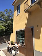 JOIVY Moon Hill Hostel