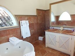 Casa Palacio VillaZambra