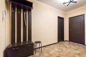 Clever House Apartments