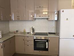 Clever House Apartments