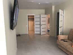 Clever House Apartments