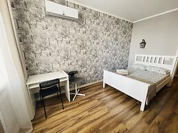 Clever House Apartments