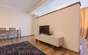Clever House Apartments
