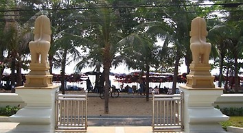 Avalon Beach Resort