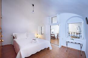 Kadia Traditional Residences