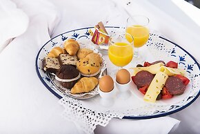 Kadia Traditional Residences