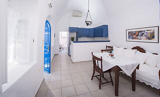 Kadia Traditional Residences