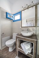 Kadia Traditional Residences