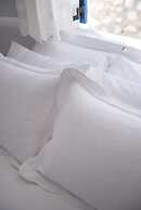 Kadia Traditional Residences