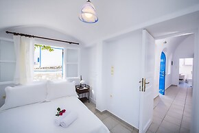 Kadia Traditional Residences