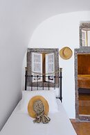 Kadia Traditional Residences