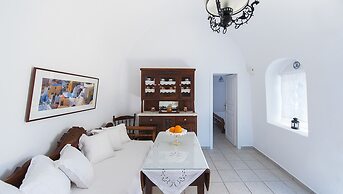 Kadia Traditional Residences