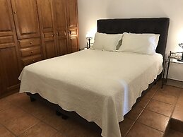 Kadia Traditional Residences