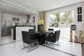 The Beach House Apartment