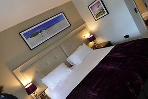 Rooms At Rue