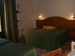 Carlo's Hotel