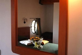 Carlo's Hotel