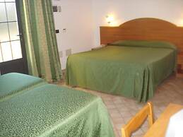 Carlo's Hotel