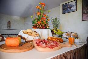 Carlo's Hotel