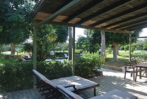 Villa Carlotta Resort