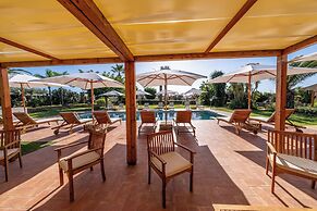 Villa Carlotta Resort