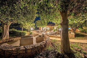 Villa Carlotta Resort