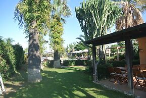 Villa Carlotta Resort