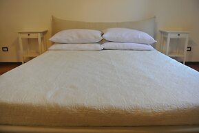 Villa Carlotta Resort