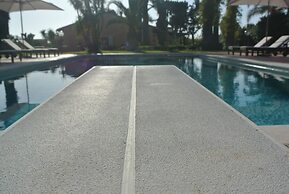 Villa Carlotta Resort