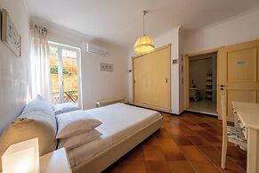Villa Carlotta Resort
