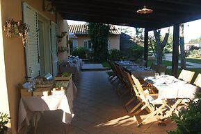 Villa Carlotta Resort