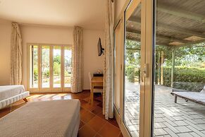 Villa Carlotta Resort