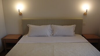 Villa Carlotta Resort