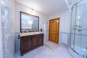 Villa Carlotta Resort