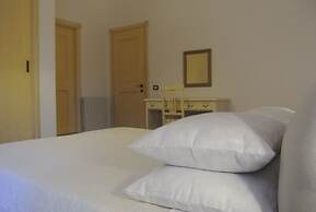 Villa Carlotta Resort