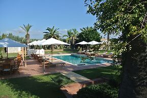 Villa Carlotta Resort