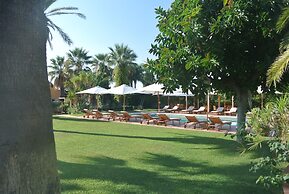 Villa Carlotta Resort