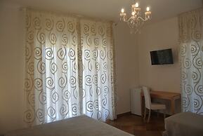 Villa Carlotta Resort