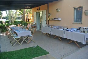 Villa Carlotta Resort