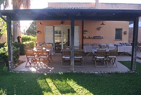 Villa Carlotta Resort